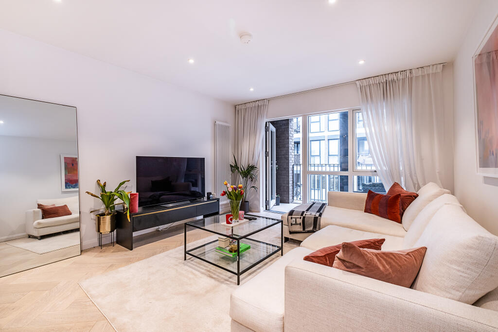 Apartment in London - View 2