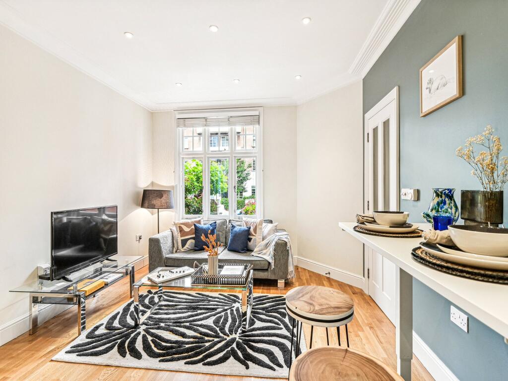 Main image of property: Hamlet Gardens, King Street, W6