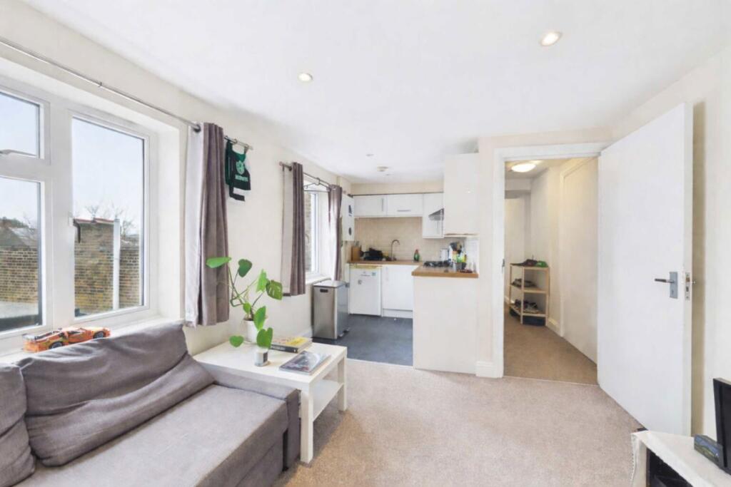 Main image of property: The Green, Ealing