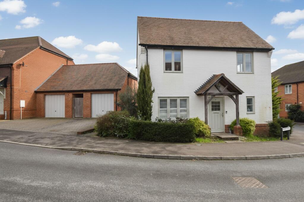 Main image of property: Pembers Hill Drive, Fair Oak, SO50