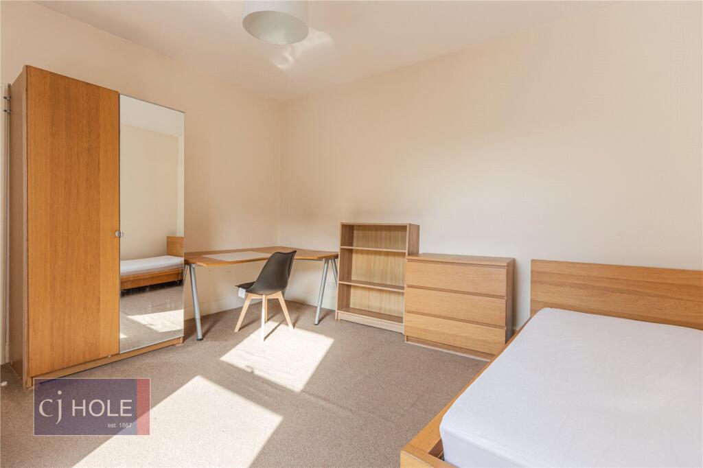 Apartment in Bristol, Fishponds - View 5