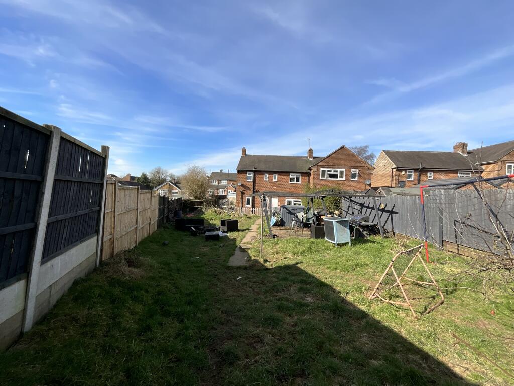 Laburnum Crescent, Allestree, Derby, DE22 photo 4