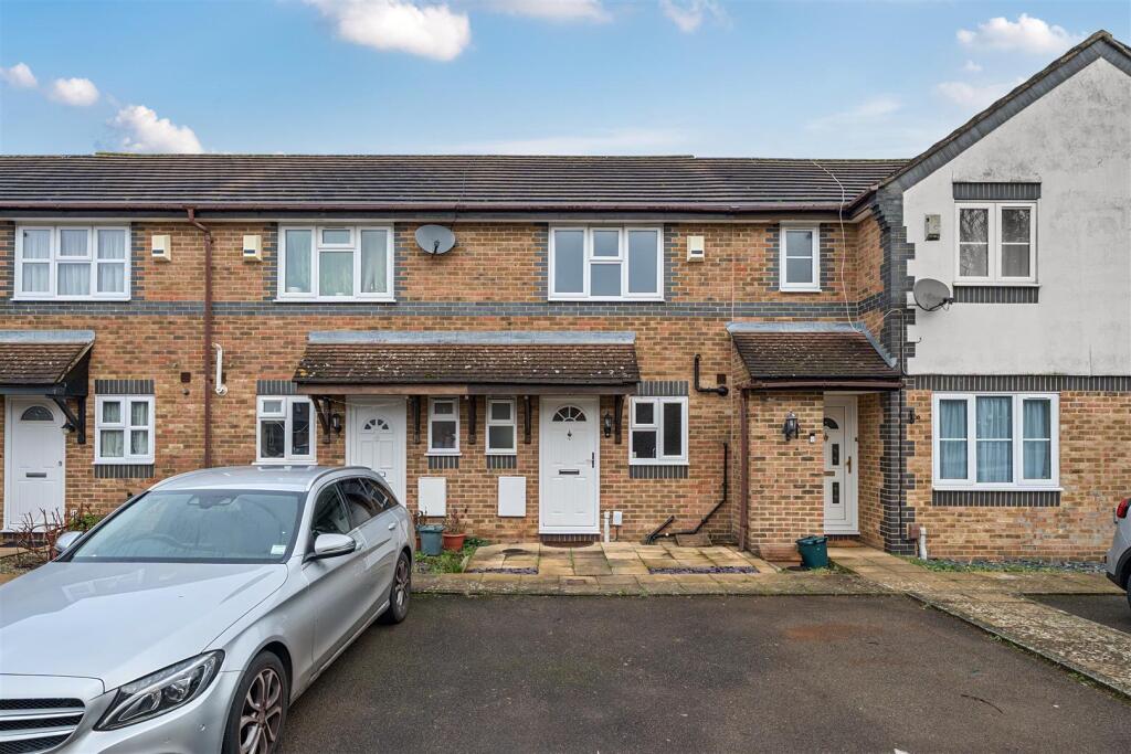 Main image of property: Flemming Avenue, Ruislip, HA4