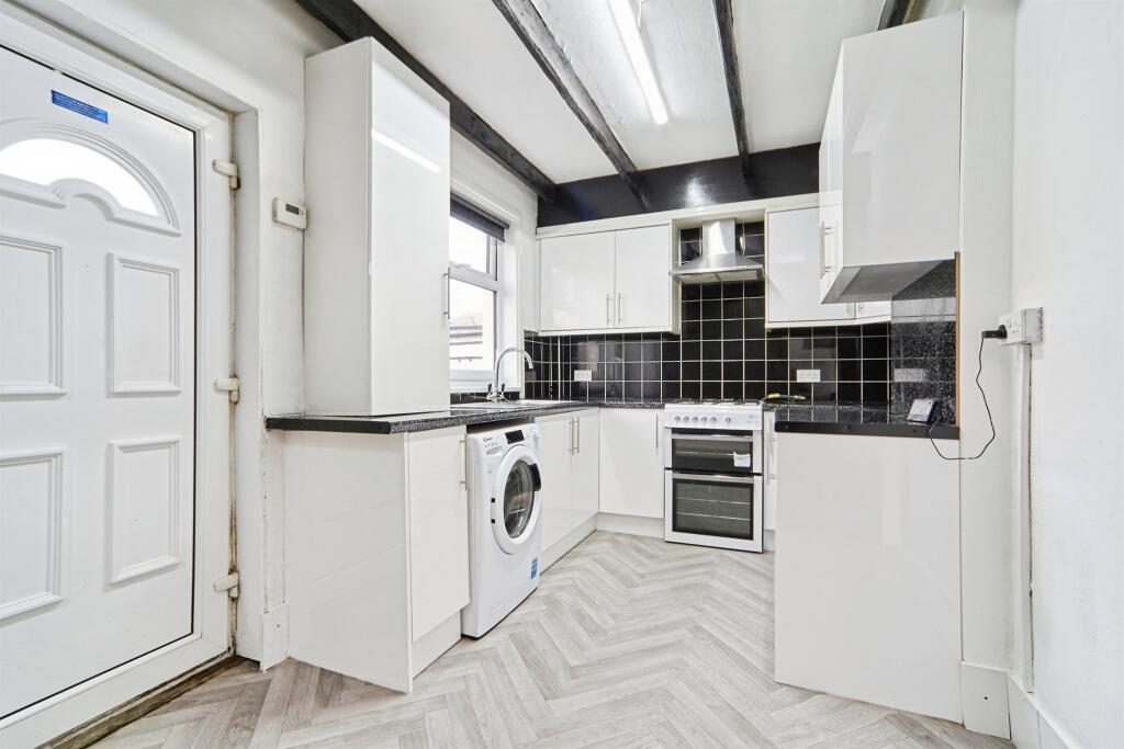 Additional image 7 of Thornbury Crescent, Bradford