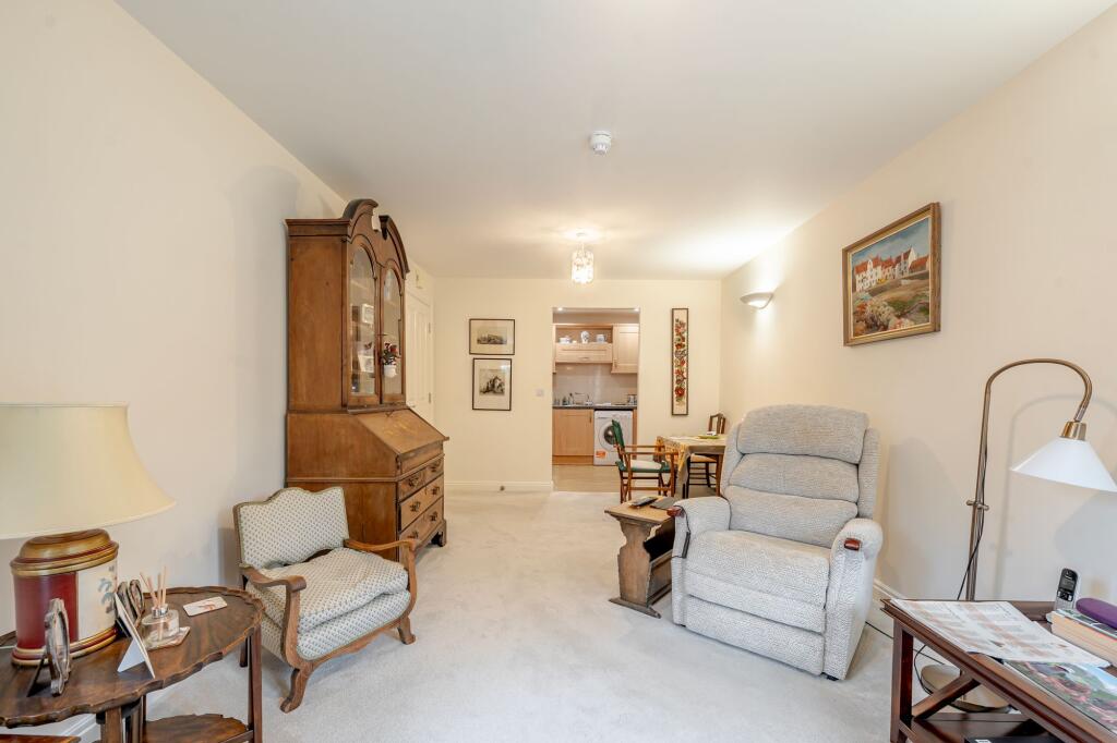 Apartment in Harrogate - View 5