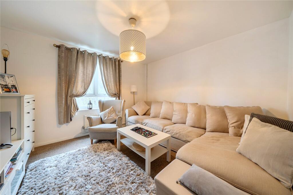 House in London, Brentham Garden Suburb, Perivale - View 5