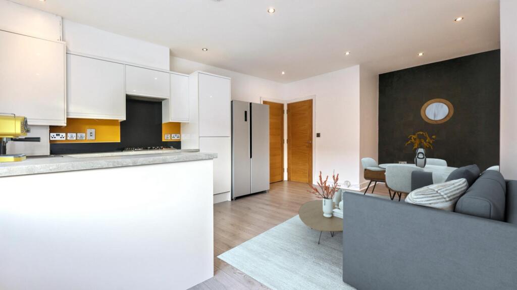 Apartment in Witney, Cogges - View 4