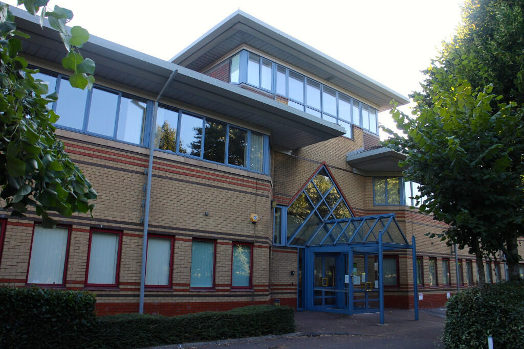 Main image of property: 2 Alexandra Gate , Ffordd Pengam, Cardiff(City), CF24