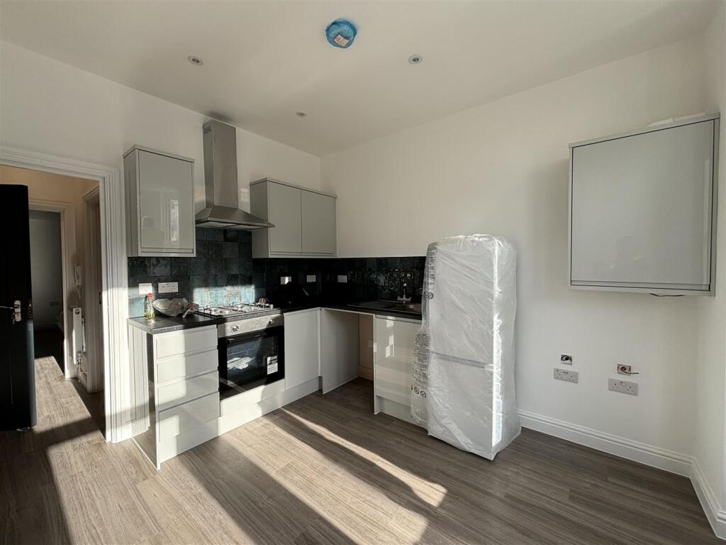 Main image of property: Colum Road, Cathays