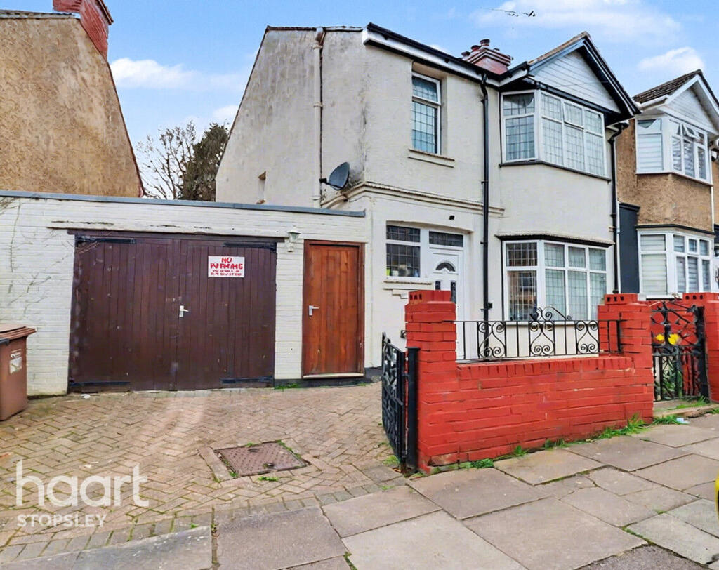 Main image of property: Colin Road, Luton