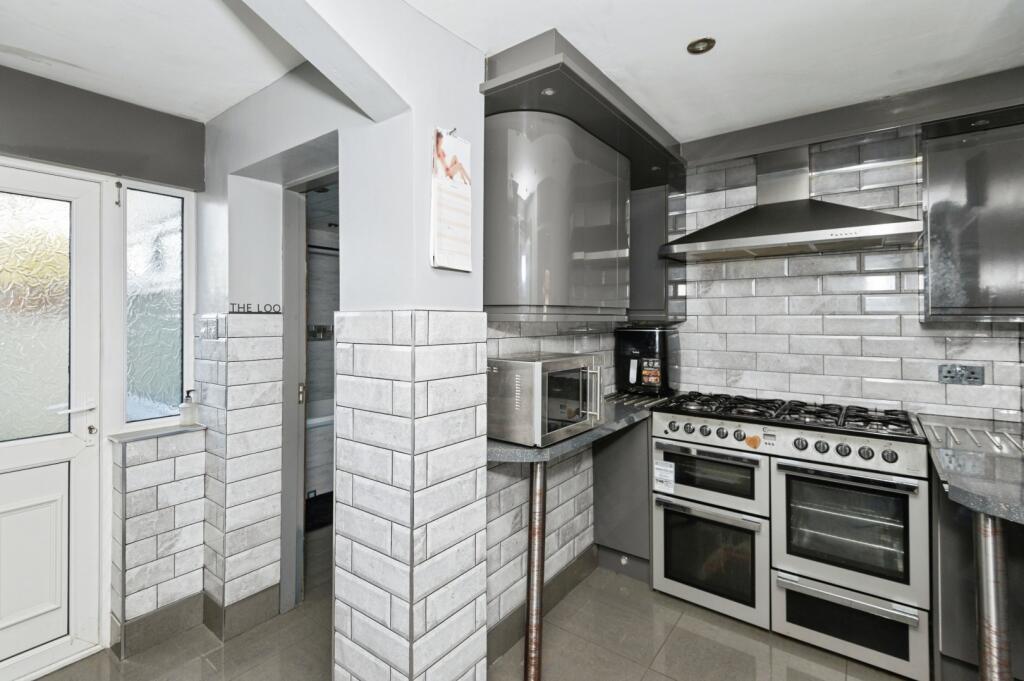 House in Lancaster, Heaton-with-Oxcliffe - View 4