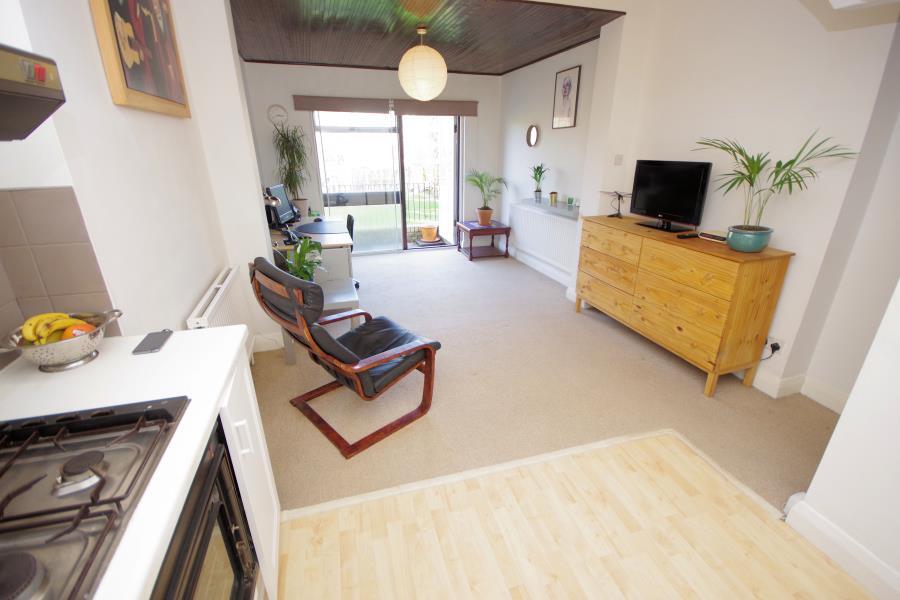 Apartment in London - View 5