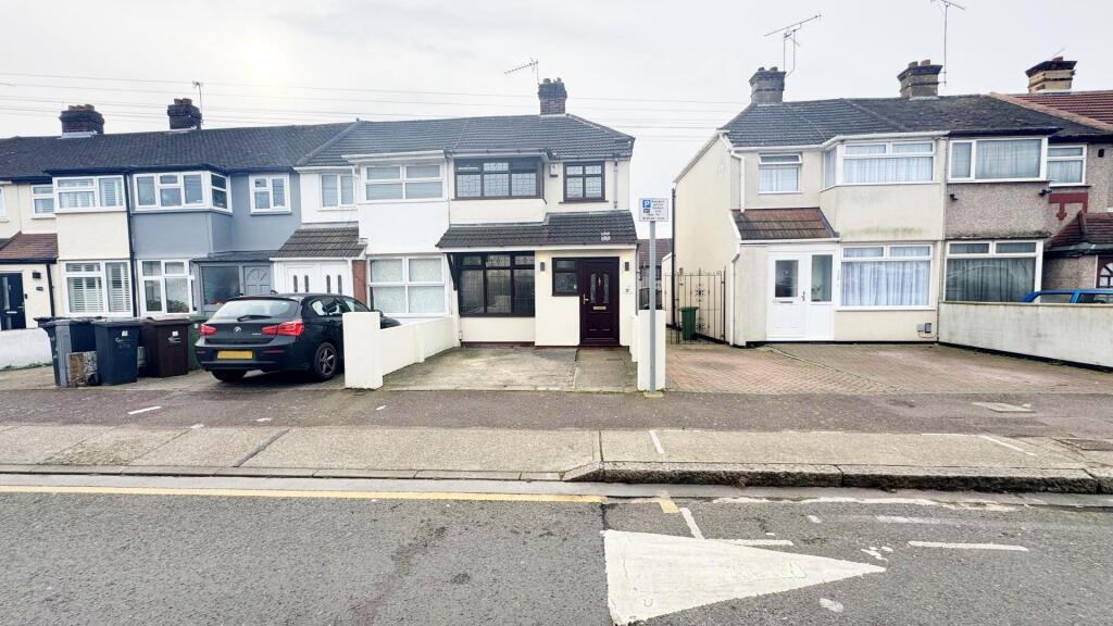 Main image of property: Oval Road, South Dagenham, RM10