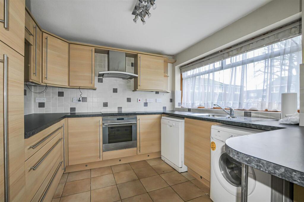 House in St Albans, St Stephen - View 4