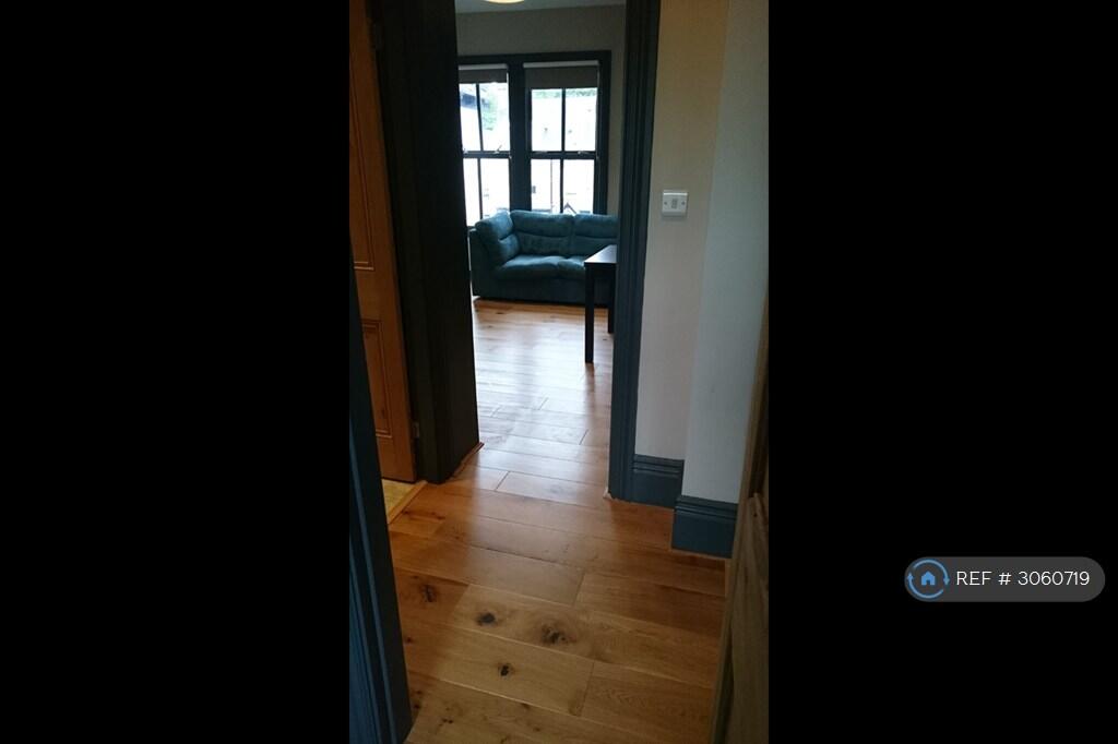 Apartment in Sheffield - More