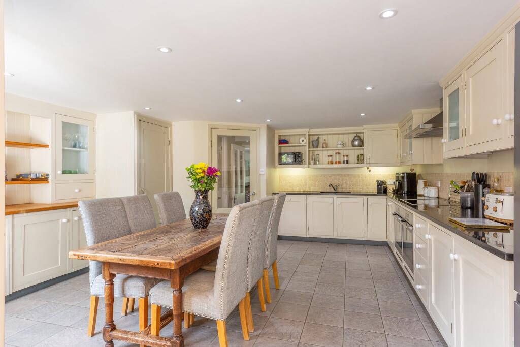 House in Stour Provost - View 3