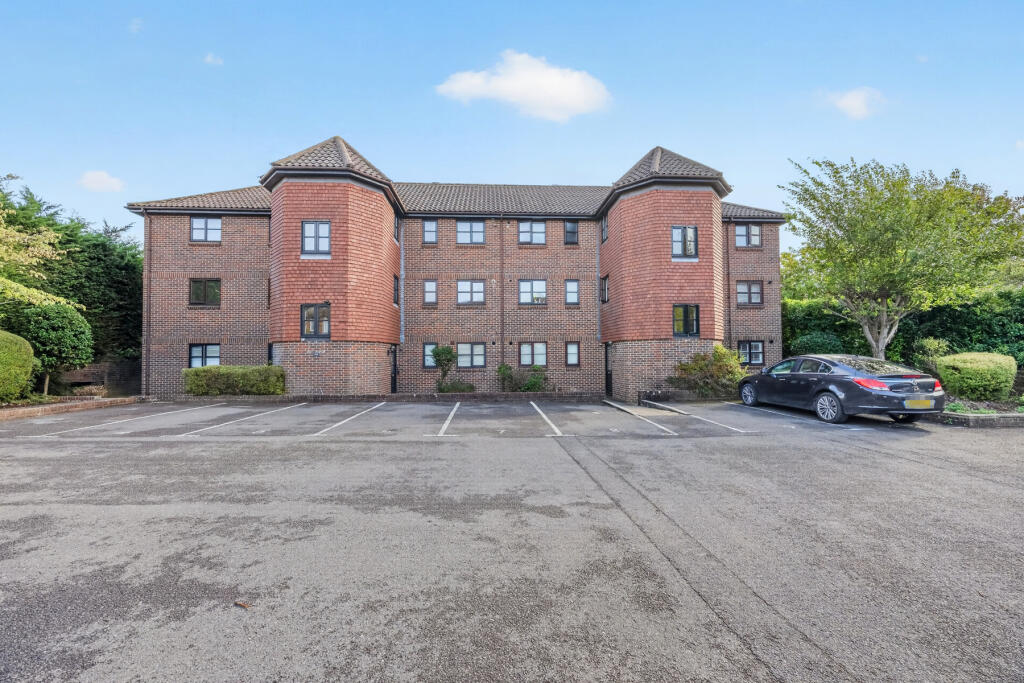Main image of property: Maple Leaf Close, Biggin Hill, Westerham