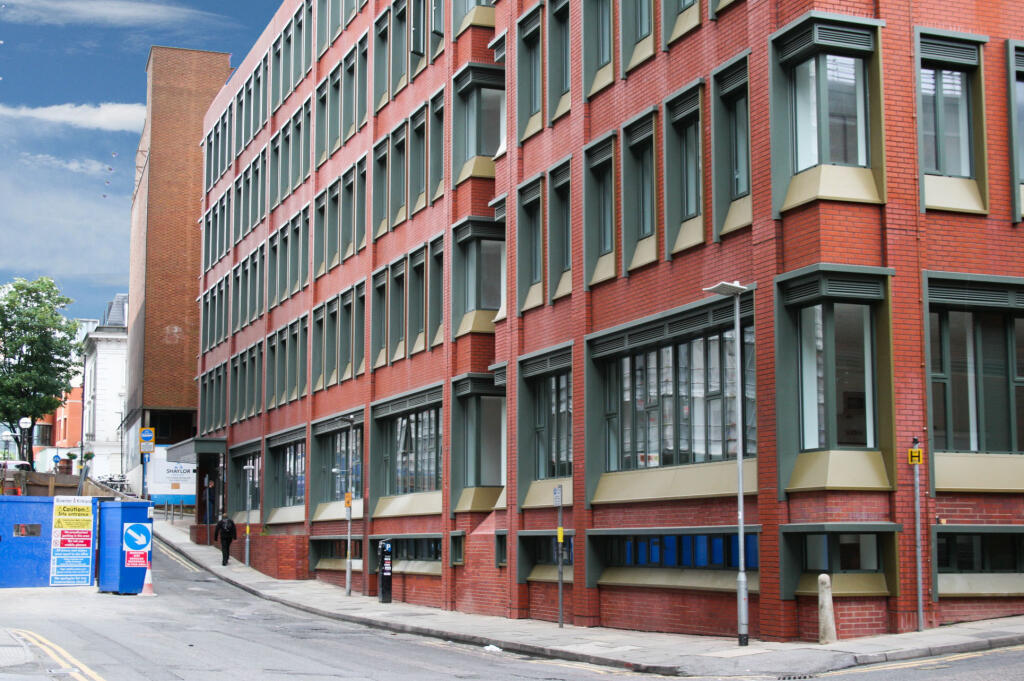 Main image of property: 302 Garrard House, Reading, RG1 1NR