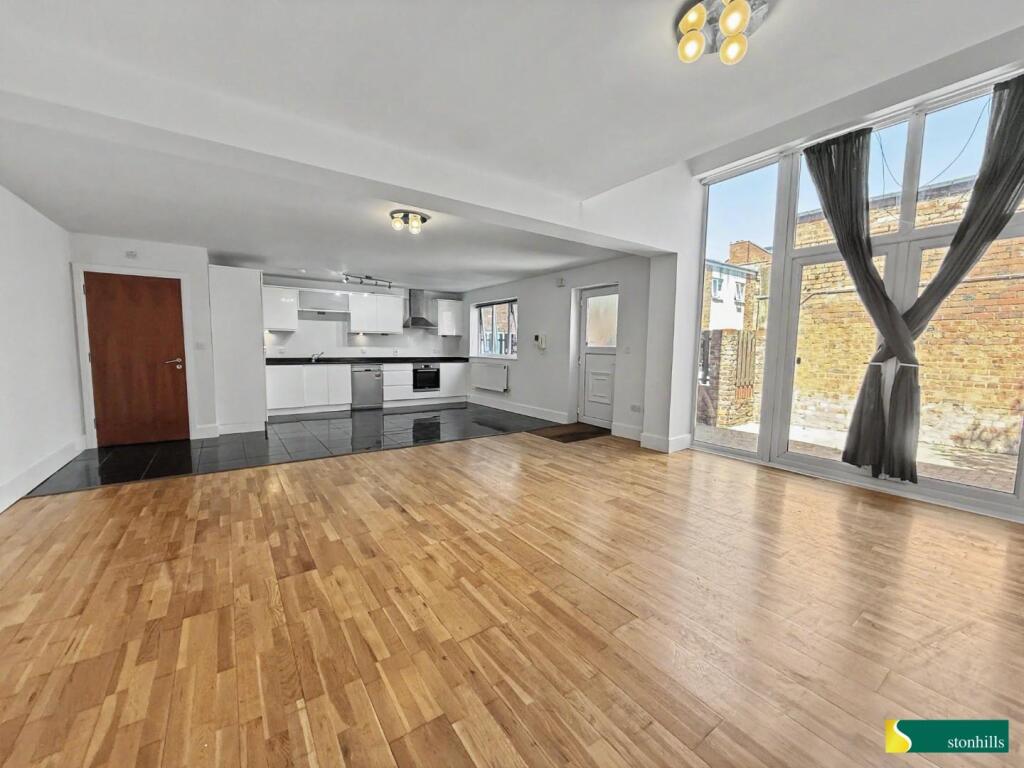 House in Northampton, Phippsville - View 5