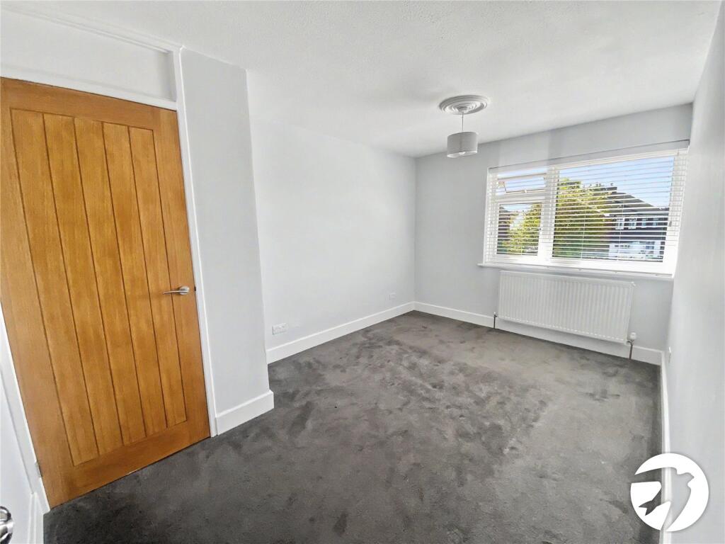 House in Sidcup, Blackfen - View 6