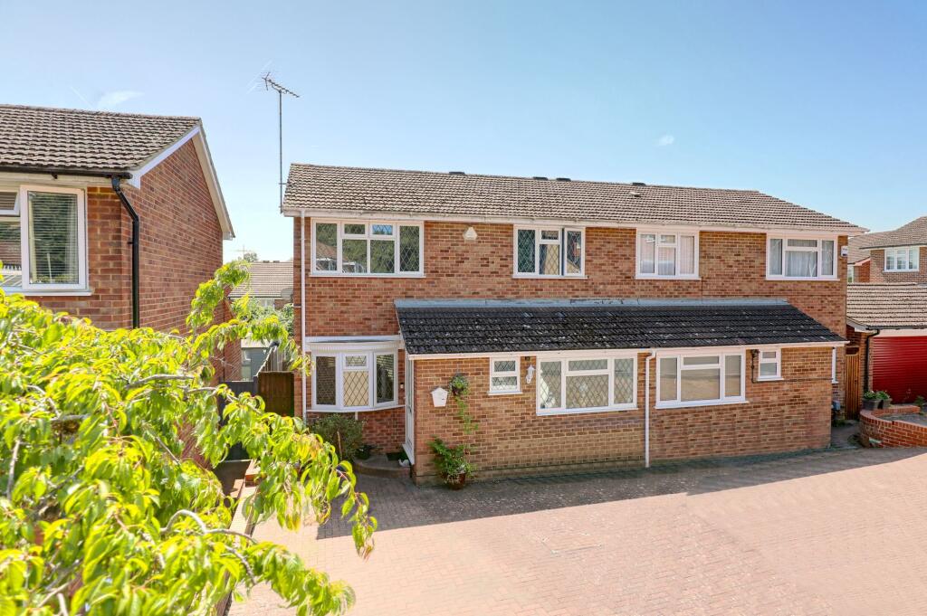 Main image of property: Greyfriars, Ware, SG12