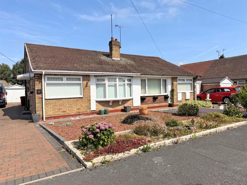 Main image of property: Port Avenue, Hull