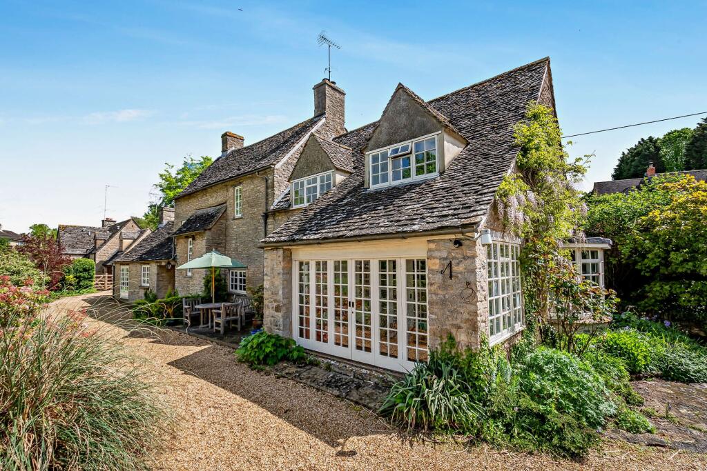 Main image of property: Boot Street, Stonesfield, Witney, Oxfordshire