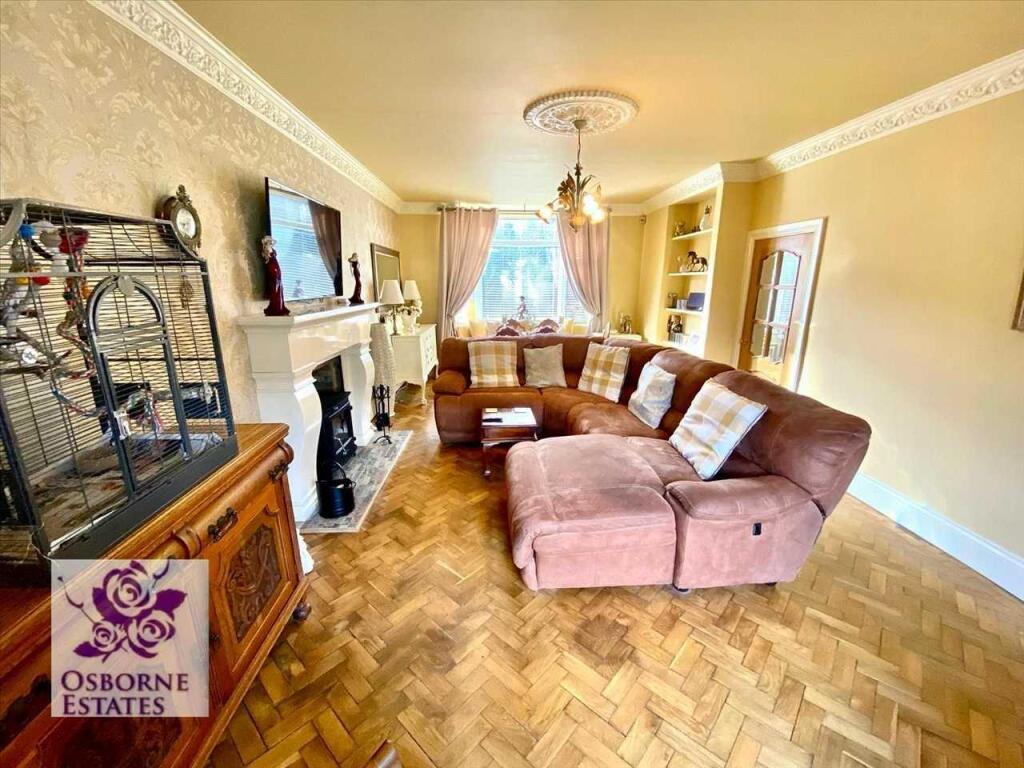 Brambles Bungalow,Penrhiwfer Road,Penrhiwfer - More