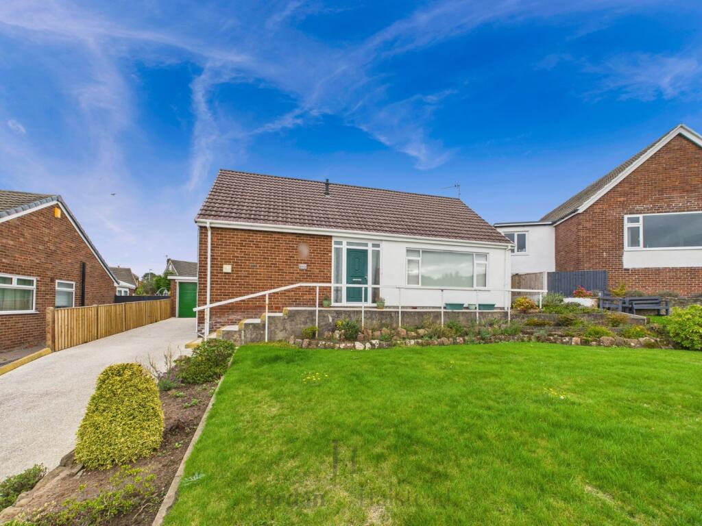 4-bed detached on Coniston Drive, Frodsham, Cheshire, WA6, £340,000