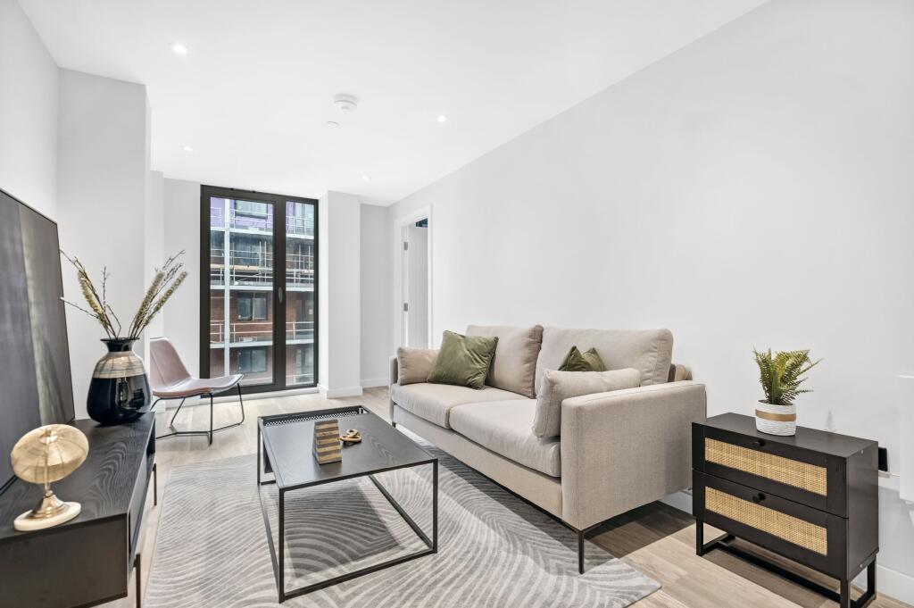 Main image of property: Apex Lofts, Warwick Street, Birmingham