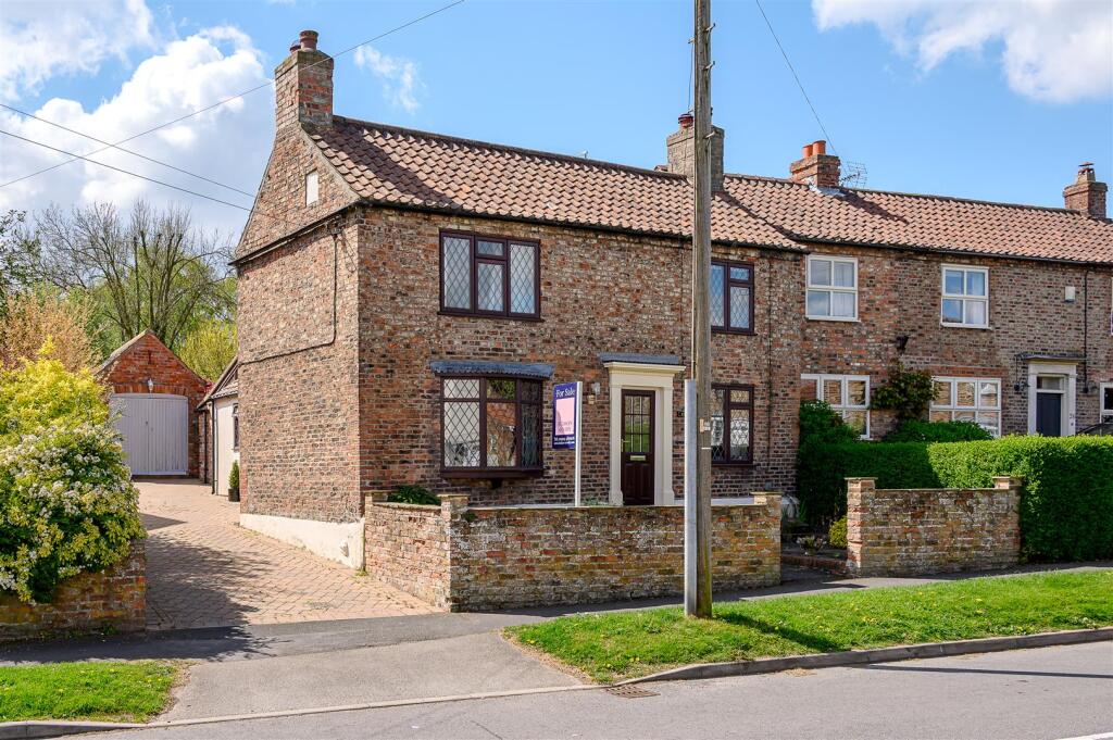 Main image of property: Westbank, 24 Church Street, Dunnington, York YO19 5PW