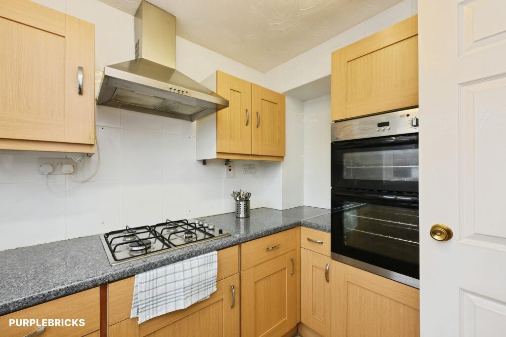 House in St Albans - View 5