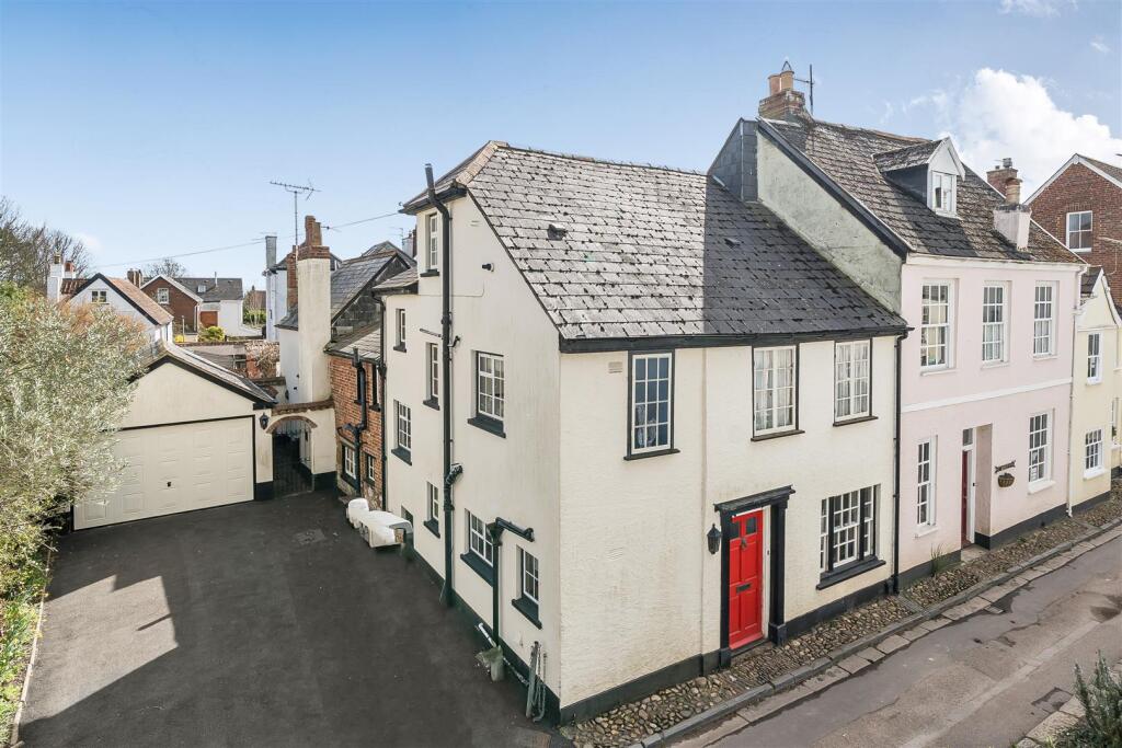 Main image of property: Higher Shapter Street, Topsham, Exeter