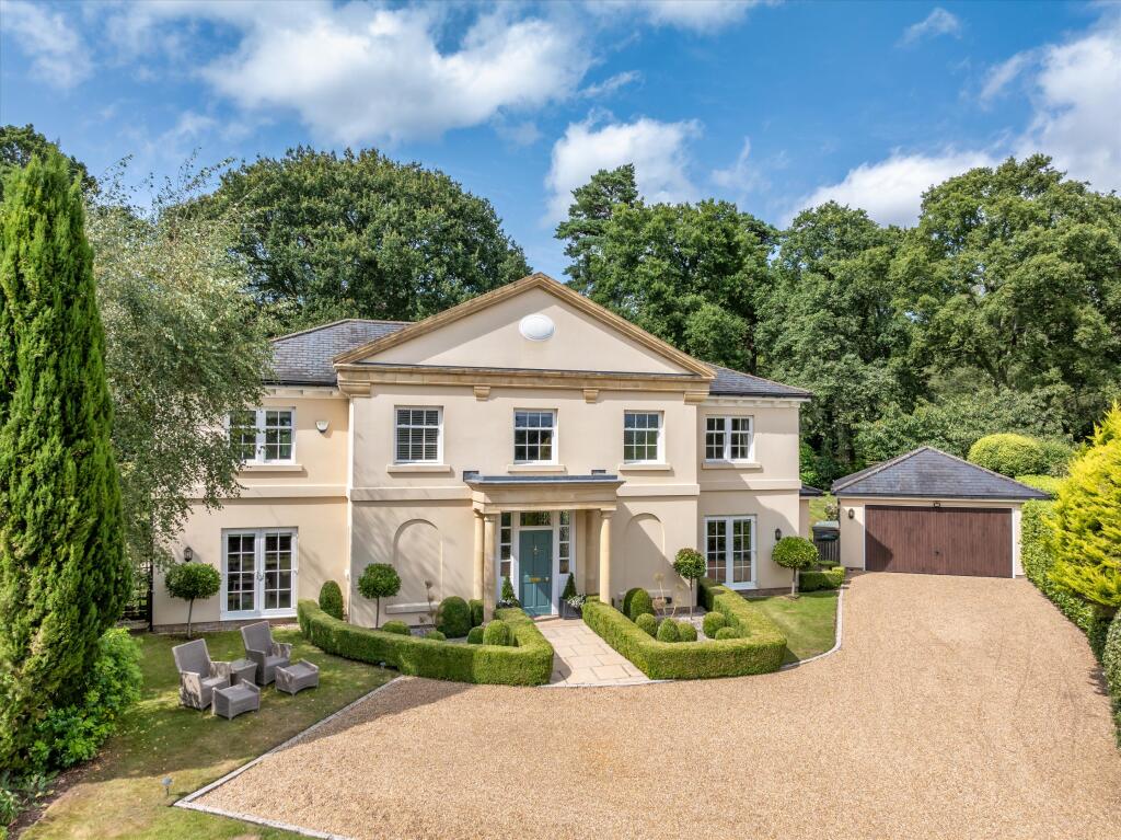 Main image of property: Hurst Park, Midhurst, West Sussex, GU29