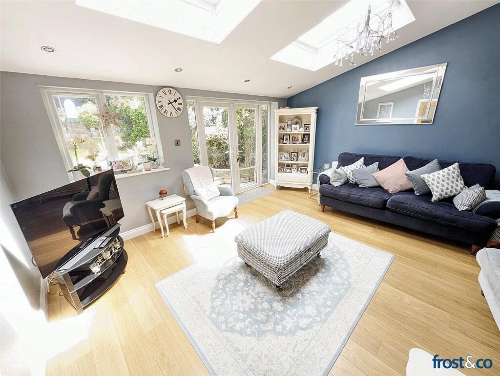 Additional image 7 of Worthington Crescent, Whitecliff, Poole, Dorset, BH14