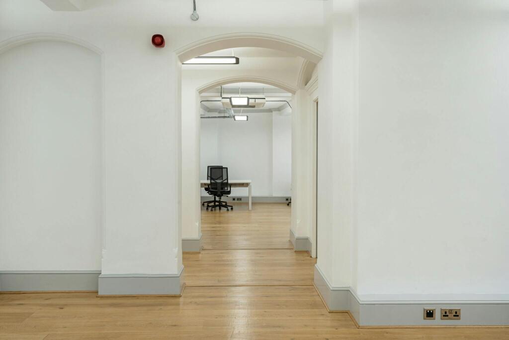 4th Floor Front
