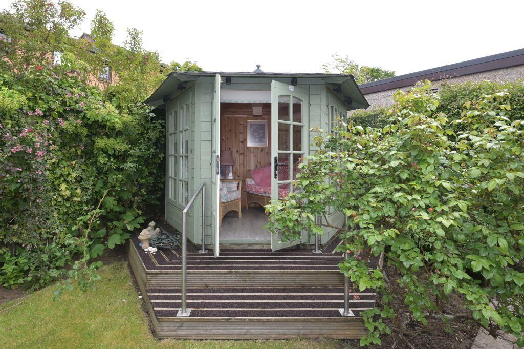 36 Woodfield Avenue, Edinburgh, EH13 0HX photo 4