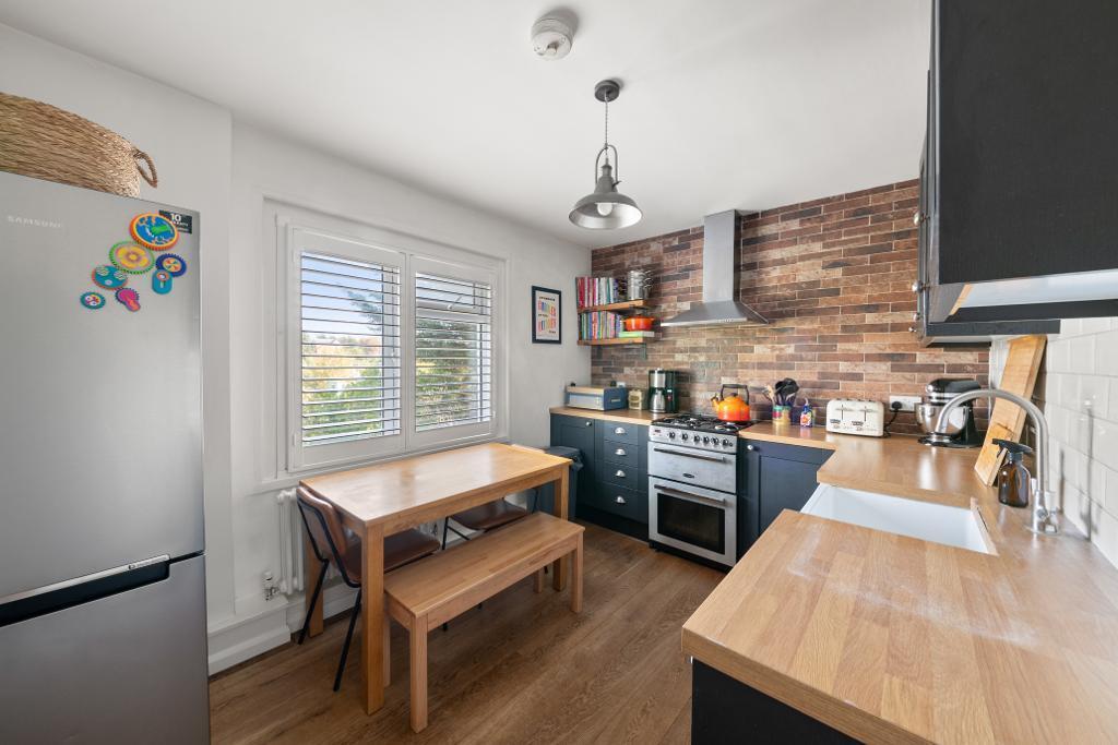 Apartment in London - View 4