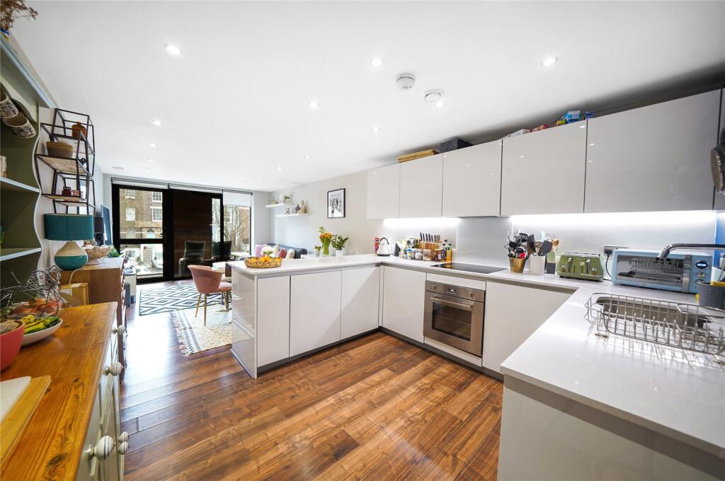 Main image of property: Queens Road, London