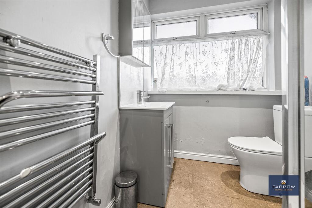 Apartment in Grimsby, Scartho - View 4
