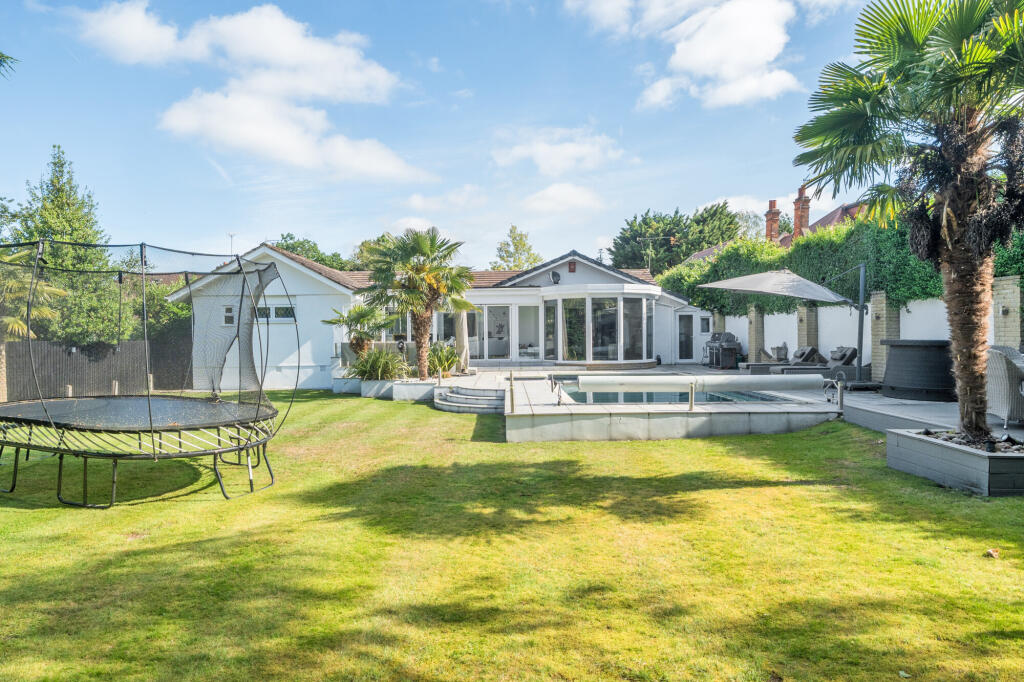 Main image of property: The Avenue, Farnham Common, SL2