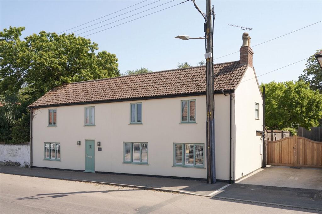 5-bed detached on High Street, Lakenheath, Suffolk, IP27, £550,000