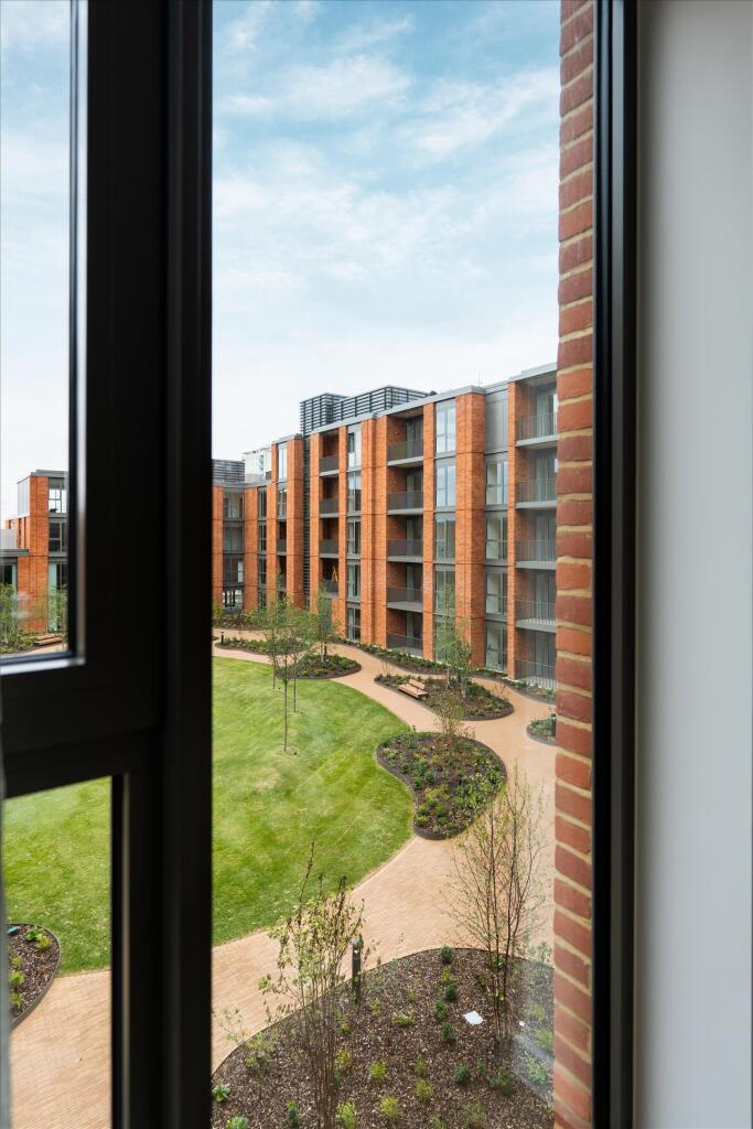 Apartment in London - View 5