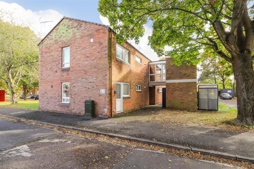 Main image of property: Molewood Close, Cambridge
