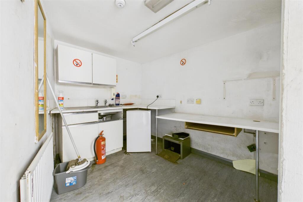 88 East Street, Bedminster, Bristol, BS3 4EY | Fre