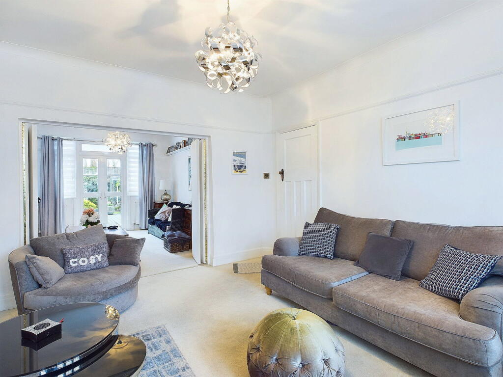 House in Hove, Brighton and Hove - View 5