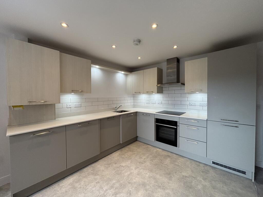 Apartment in Dorchester - More