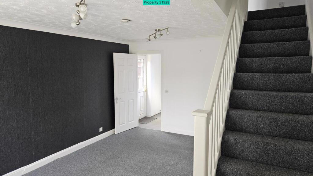 House in Immingham, North East Lincolnshire - View 3