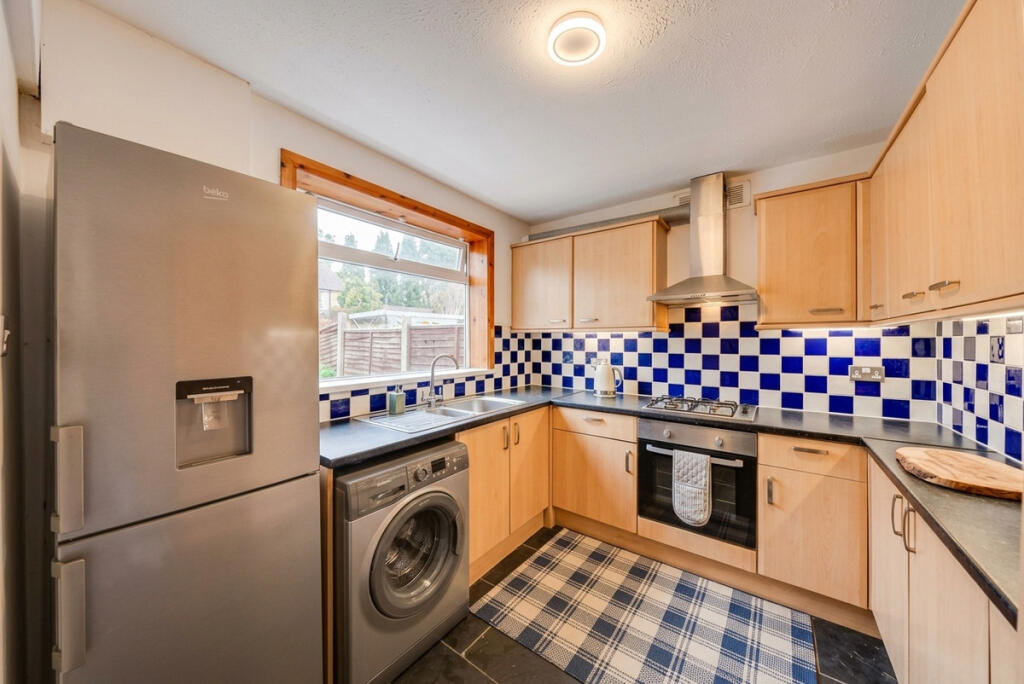 House in London - View 3