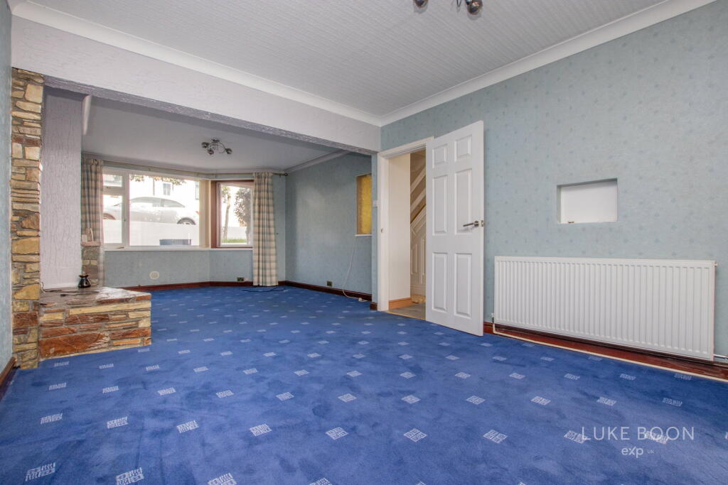 House in Plymouth - View 4